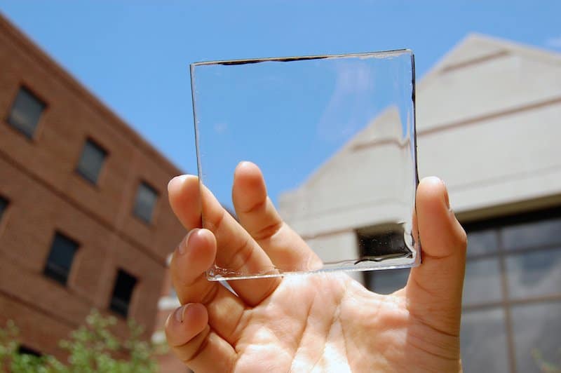 Paneles solares transparentes
