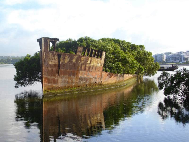Viejo buque de 102 años abandonado en Sydney