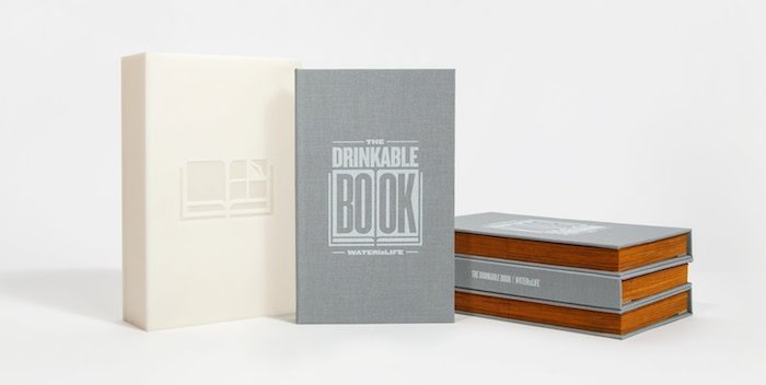 Drinkable Book, el libro para purificar agua portada
