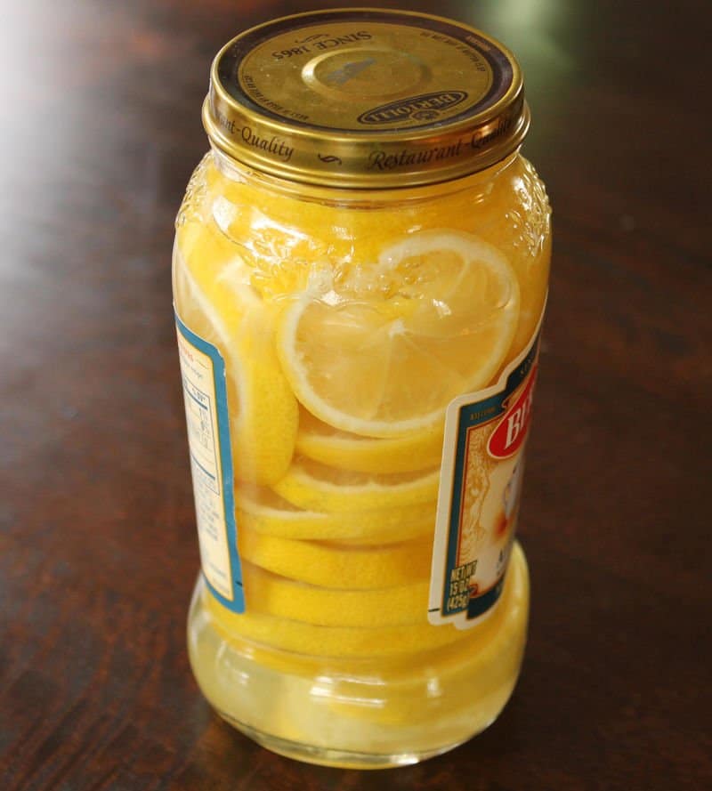 Limpiador casero con limon y vinagre