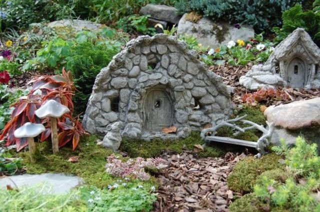 Increíbles casas de piedra en miniatura3