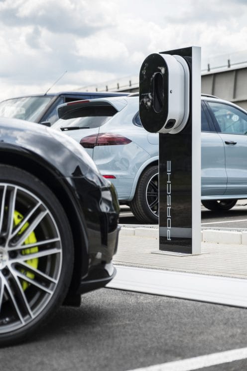 Porsche estación de carga ultrarrápida para vehículos eléctricos