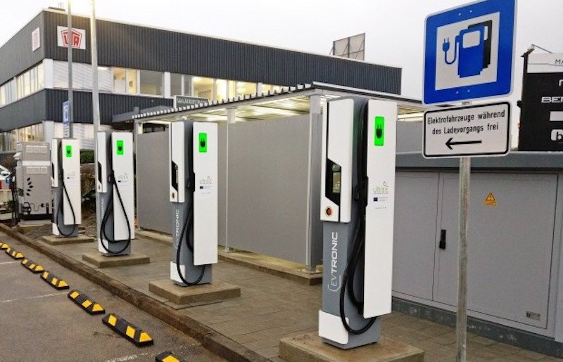 Esta es la primera estación de carga ultrarrápida para coches eléctricos de Europa