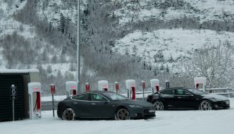 Estación carga Tesla en Noruega