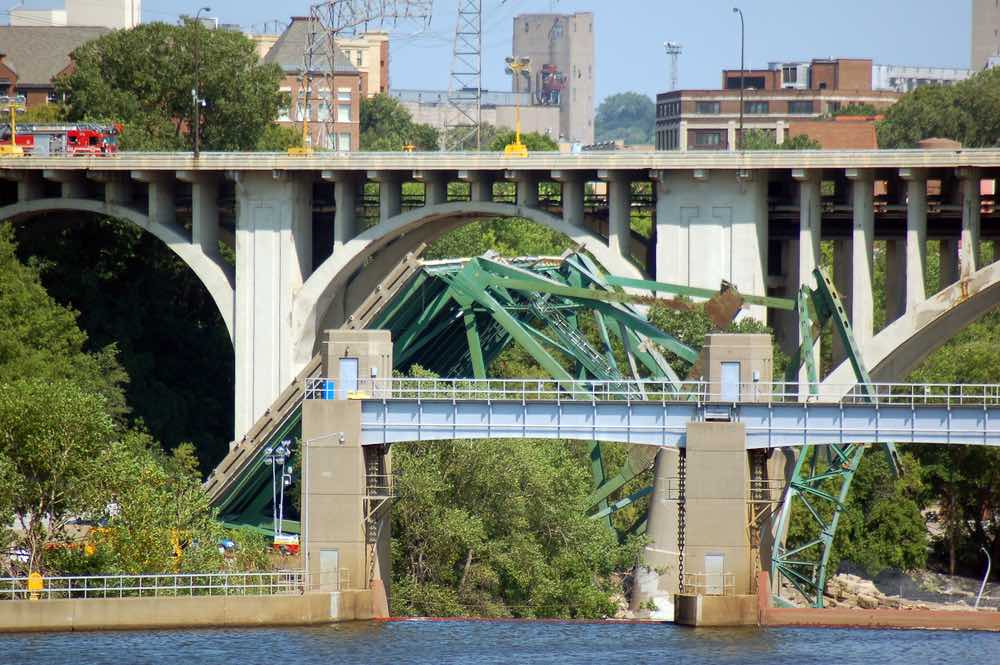 Bridge Collapse in Minneapolis