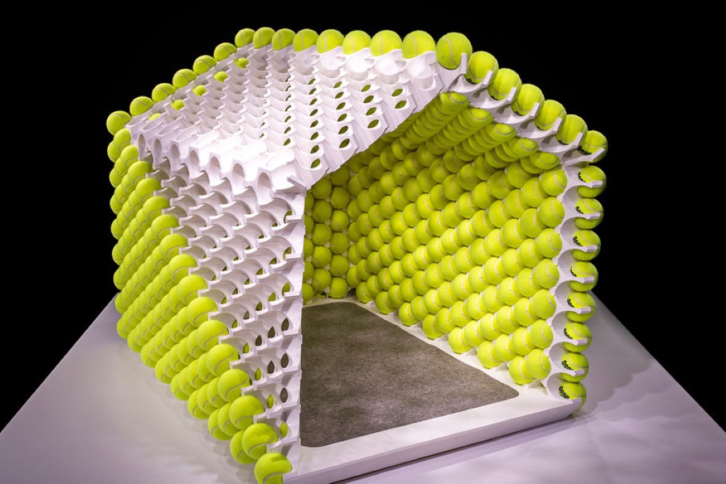 Pelotas de tenis recicladas para proteger edificios de los terremotos