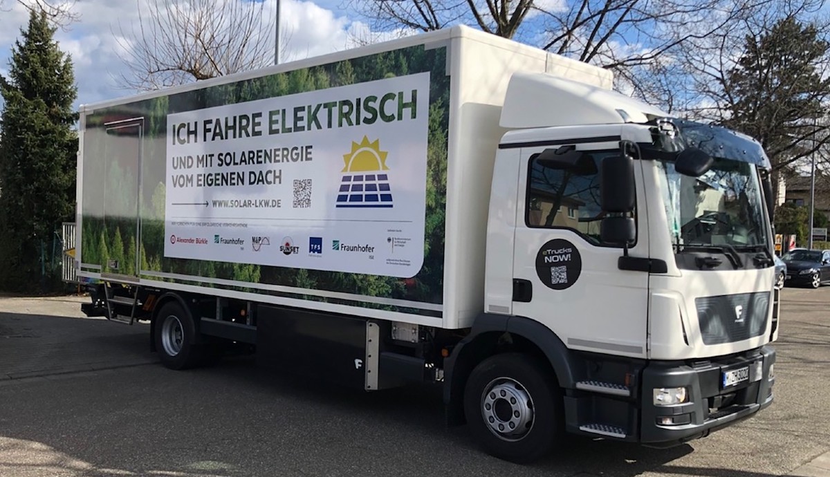 Resultados del primer año de trabajo del camión eléctrico fotovoltaico por las carretera de Friburgo
