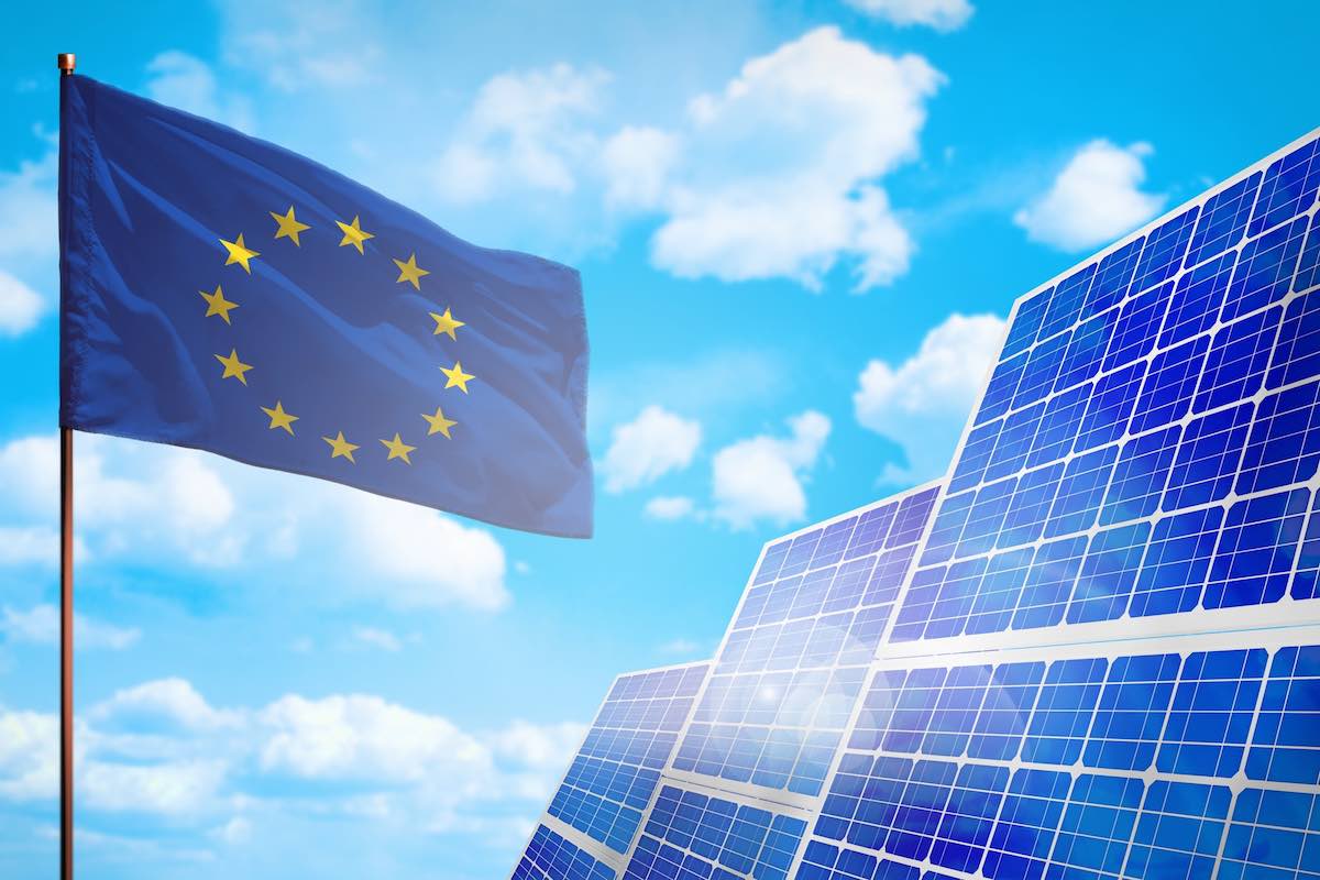 Coesa presenta el primer e-commerce europeo de paneles solares usados