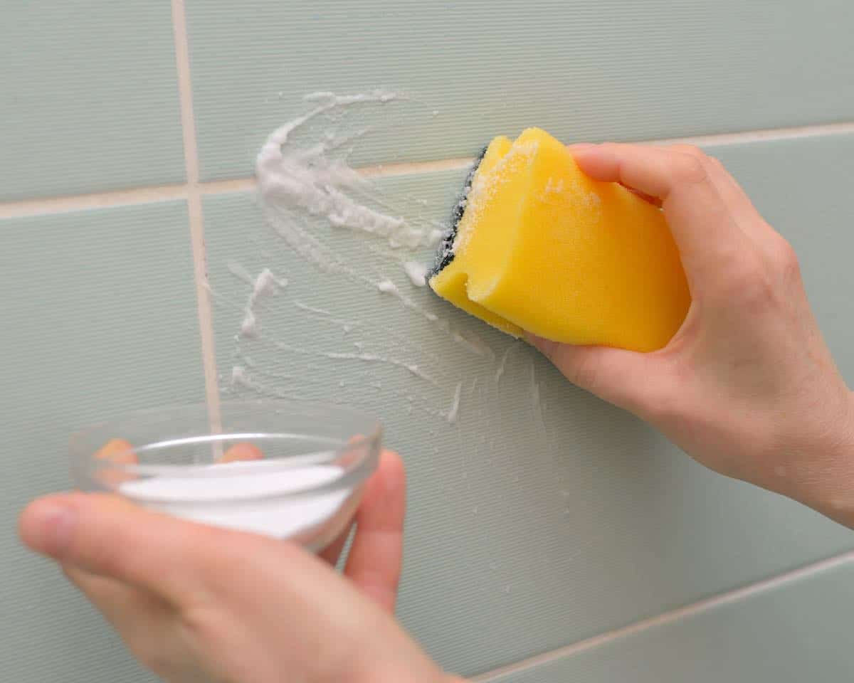 Para qué sirve el bicarbonato: 20 trucos de limpieza