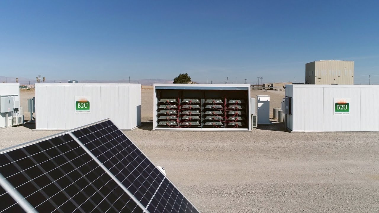 1.300 baterías de vehículos eléctricos recicladas forman el mayor sistema de almacenamiento a escala de red de este tipo