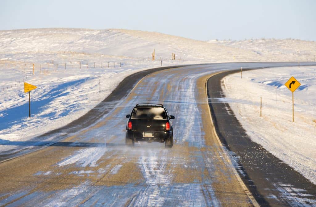 Nuevo aditivo para asfalto mantiene las carreteras libres de hielo de forma sostenible