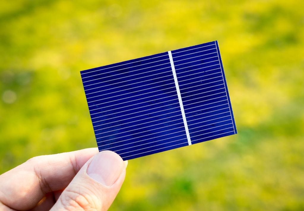 Químicos proponen material ultradelgado para sustituir al silicio y duplicar la eficiencia de las células solares