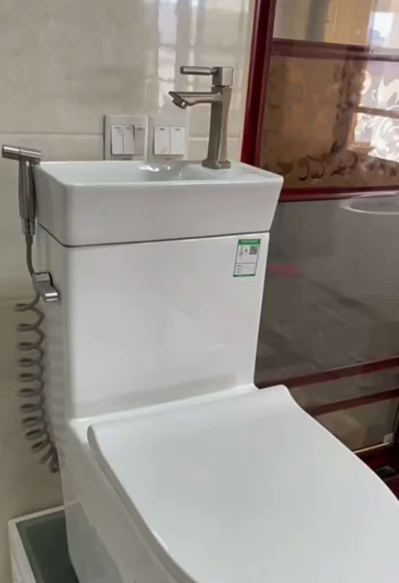 ¡El WC definitivo!, incorpora lavabo reutilizando el agua que usamos + elimina la necesidad de papel higiénico