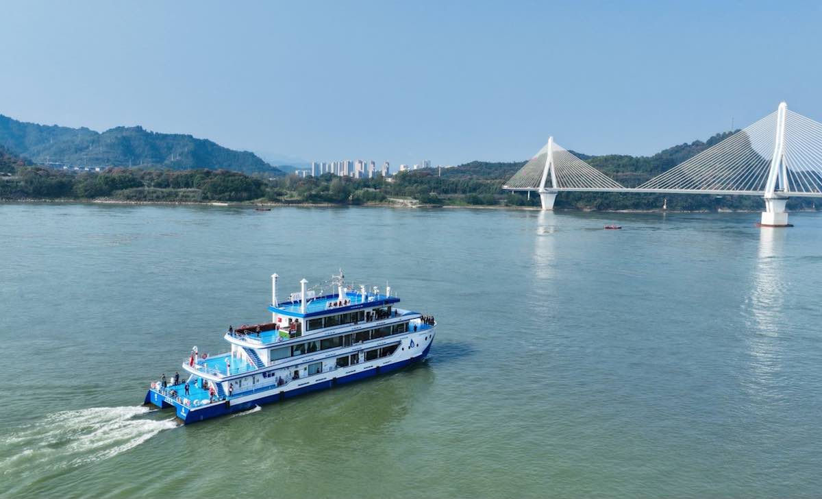 "Three Gorges Hydrogen Boat No. 1", el primer barco chino propulsado por hidrógeno realiza su viaje inaugural