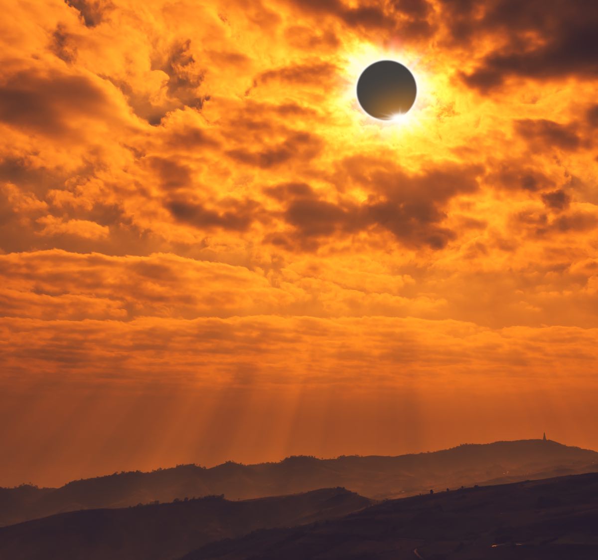 10 consejos para reducir el impacto del eclipse solar "anillo de fuego" en las instalaciones de energía solar