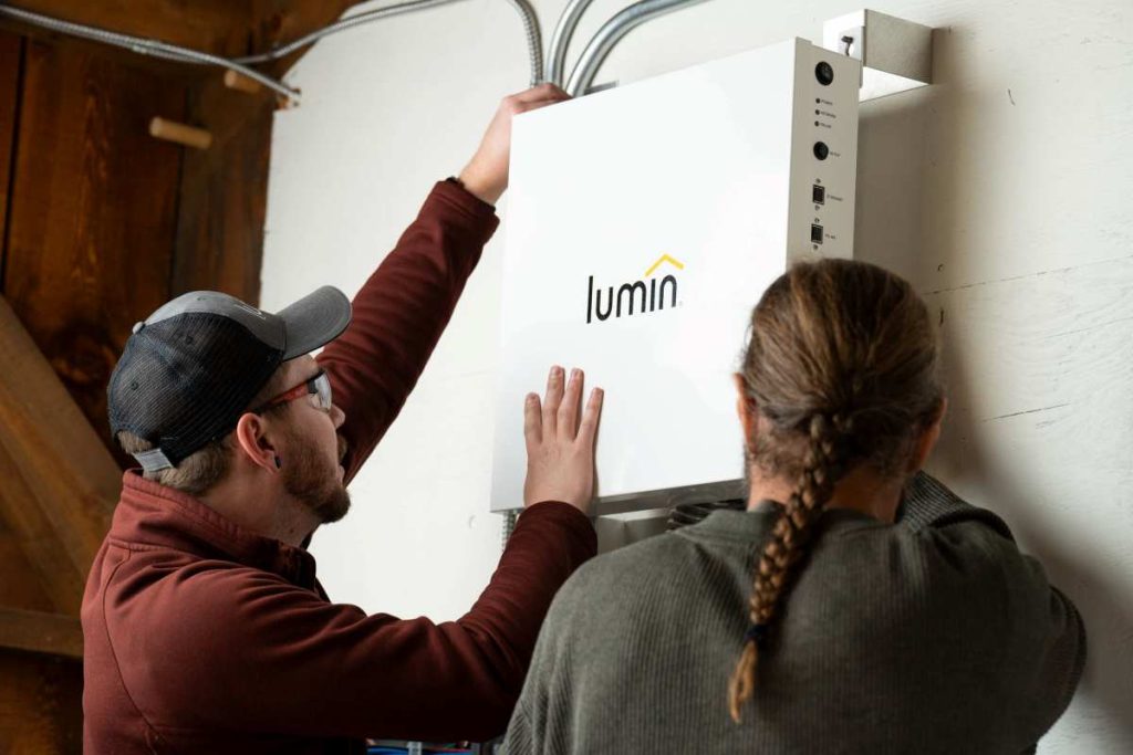 Panel inteligente Lumin, gestiona la energía de tu casa, optimiza el ...